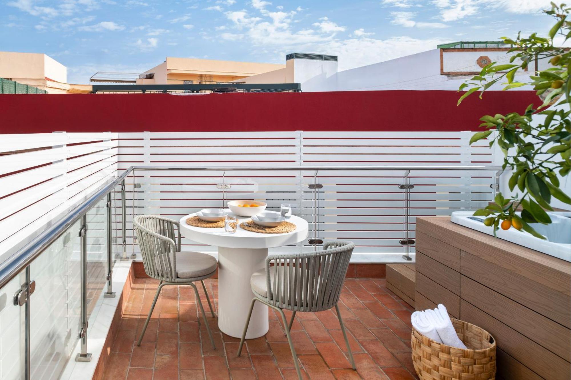 Magno Apartments Santa Clara - Private Terraces With Jacuzzi إشبيلية المظهر الخارجي الصورة