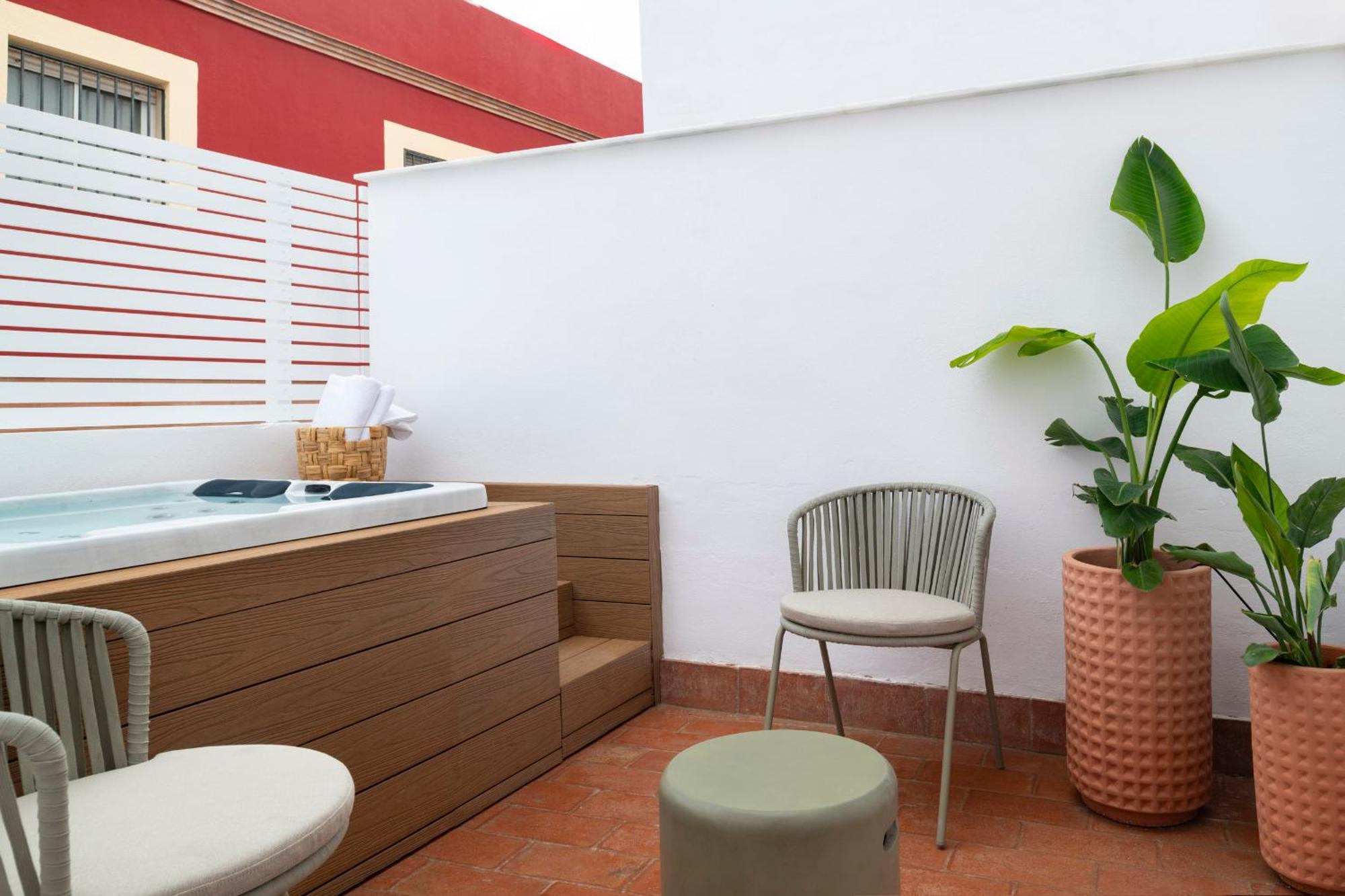 Magno Apartments Santa Clara - Private Terraces With Jacuzzi إشبيلية المظهر الخارجي الصورة